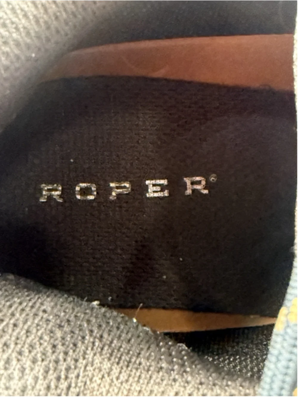 ROPER MEN'S size 9.5 OSTRICH PRINT CHUKKA CASUAL BOOTS
